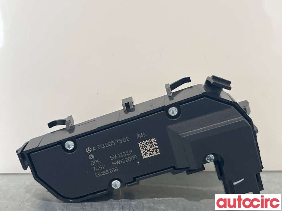 Bryter setevarme til Mercedes GLC 2015-2022 (X253) (X253) (MERCEDES|A2139057502)