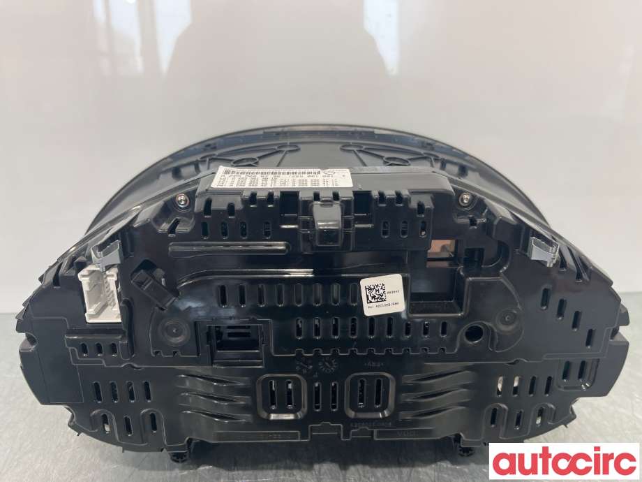 Instrumentpanel til Mercedes GLC 2015-2022 (X253) (X253) (MERCEDES|A2059006736)