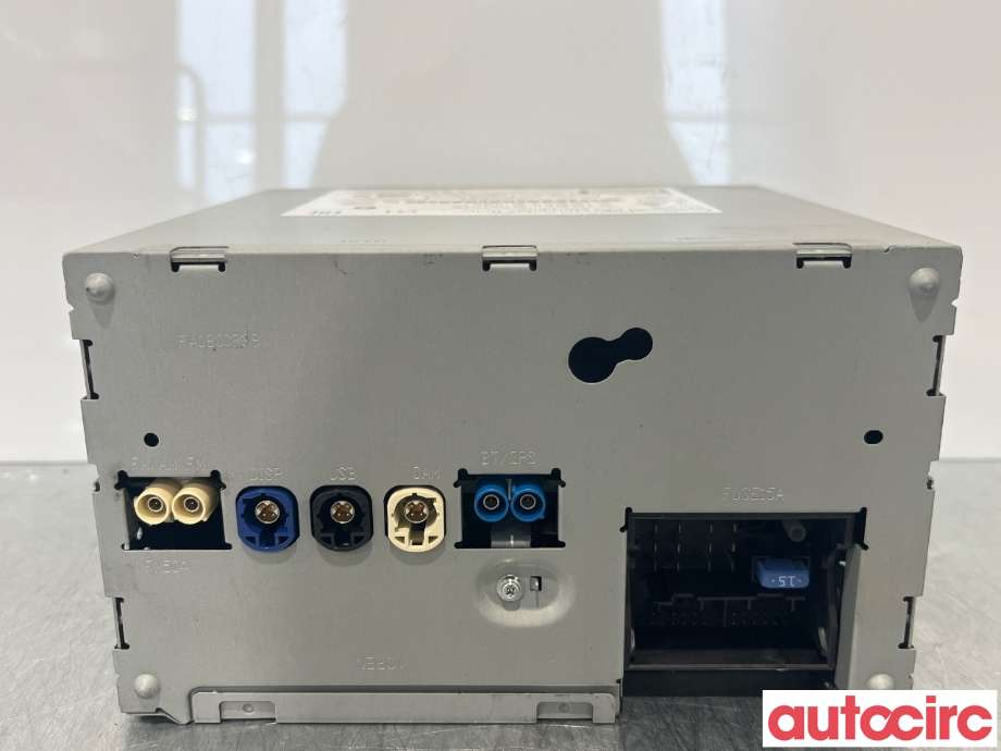 Bilstereo til Mercedes GLC 2015-2022 (X253) (X253) (MERCEDES|A2059008937)