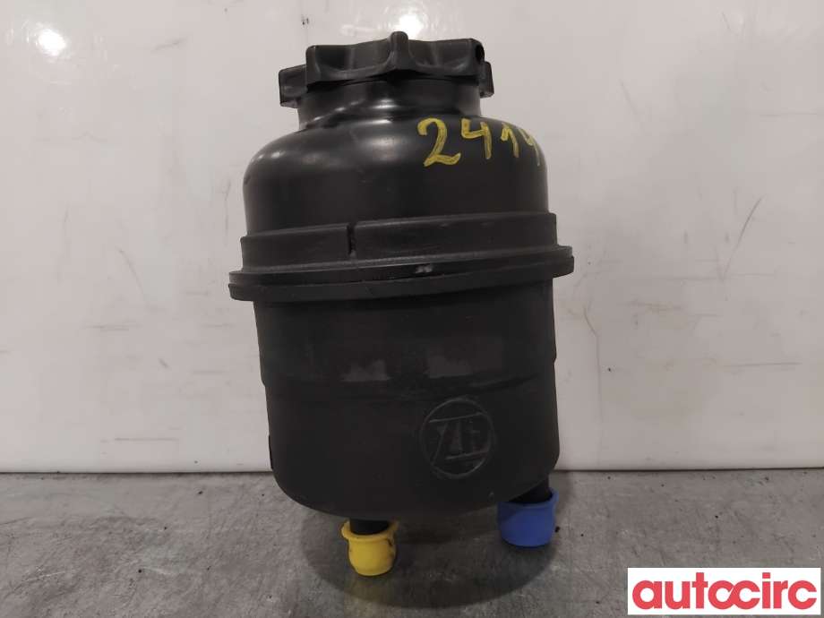 Servo oljebeholder til BMW 5-Serie 1996-2003 (E39) (E39) (BMW|32416851217|)