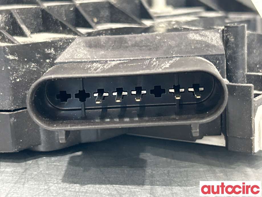 Låsekasse høyre foran til Ford Transit Custom 2013-2023 (Type I)  (FORD|2424861||JK21-V219A64-CB)