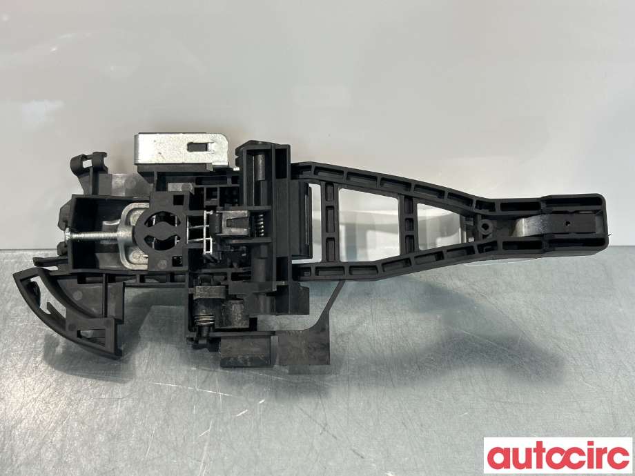 Dørhåndtak utv venstre foran til Ford Transit Custom 2013-2023 (Type I)  (FORD|1738727|)
