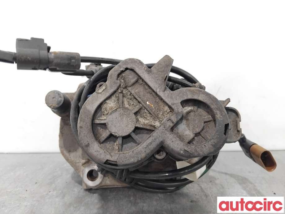 Bremsecaliper venstre bak til Mercedes GLC 2015-2022 (X253) (X253) (MERCEDES|A2534230181|)