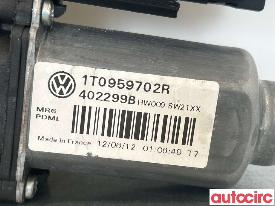 Ruteheis høyre foran til VW Caddy 2010-2015 (Type III, Fase 2)  (VOLKSWAGEN|1T0959702S|1T0959702R)