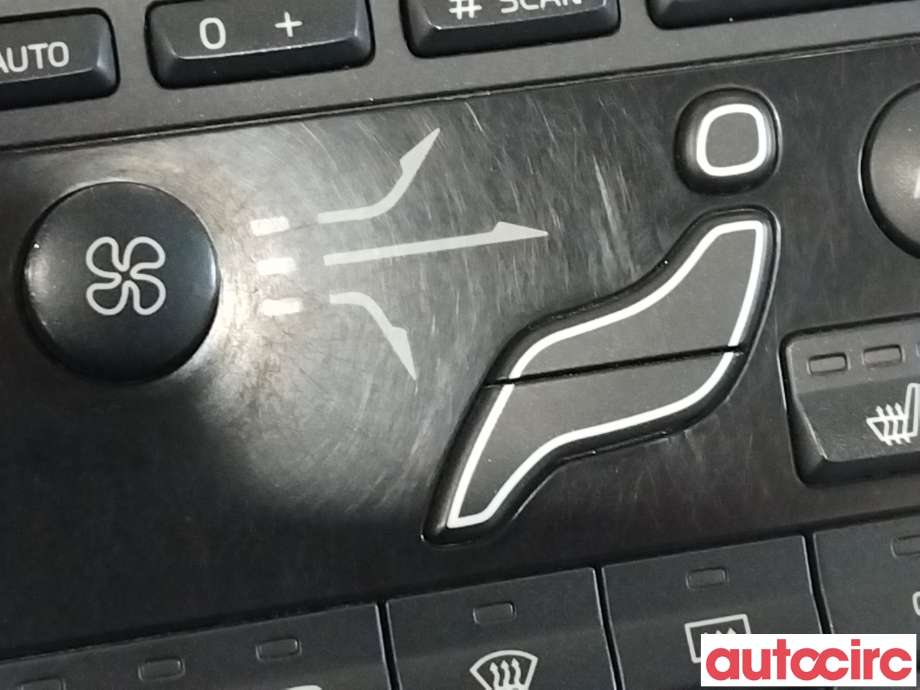 Varmeapparat betjening til Volvo XC60 2008-2013 (Type I, Fase 1)  (VOLVO|30782903)