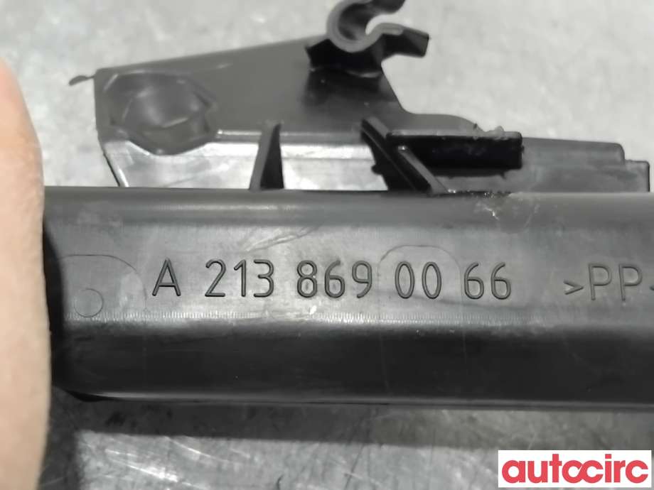 Diverse deler til Mercedes GLC 2015-2022 (X253) (X253) (MERCEDES|A2138600064||A2138690066)
