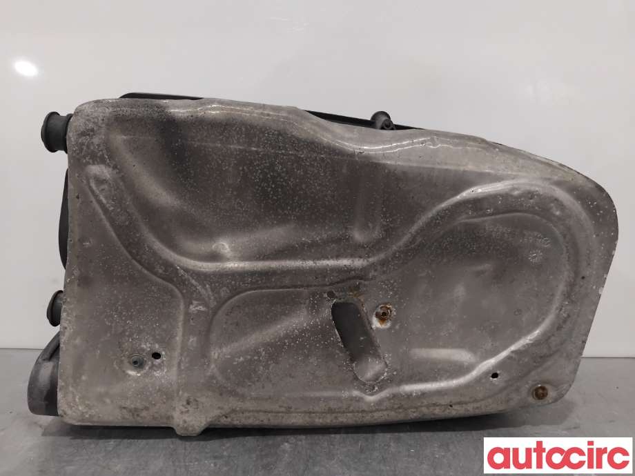 Luftfilterboks til Mercedes GLK 2008-2015 (X204) (X204) (MERCEDES|A6510902001|)