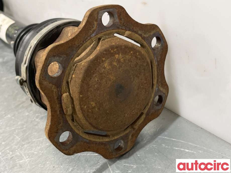 Drivaksel høyre foran til Audi A4 2007-2014 (Type IV) (B8) (B8) (AUDI|8K0407451FX||8K0407271P)