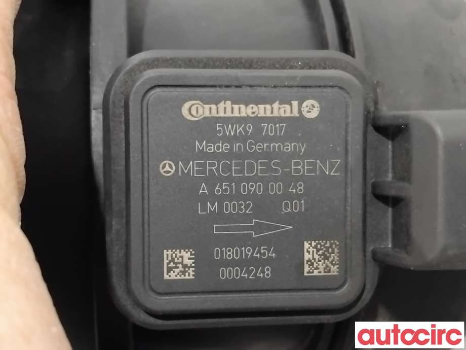 Luftmengde/luftmassemåler til Mercedes C-Klasse 2007-2011 (Fase 1) (W204) (W204) (MERCEDES|A6510900048|5WK97017)