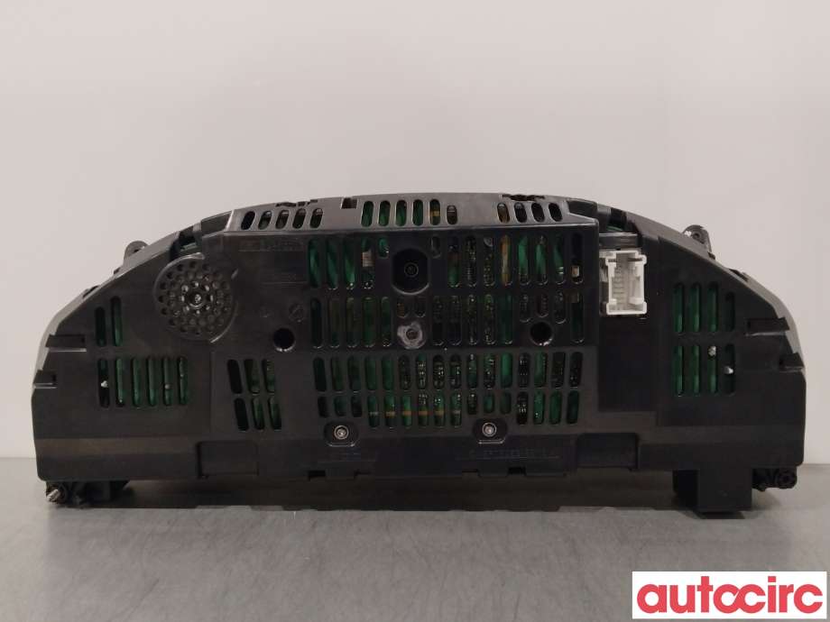 Instrumentpanel til Mercedes CLS 2011-2017 (C218) (C218) (MERCEDES|A2189007302)