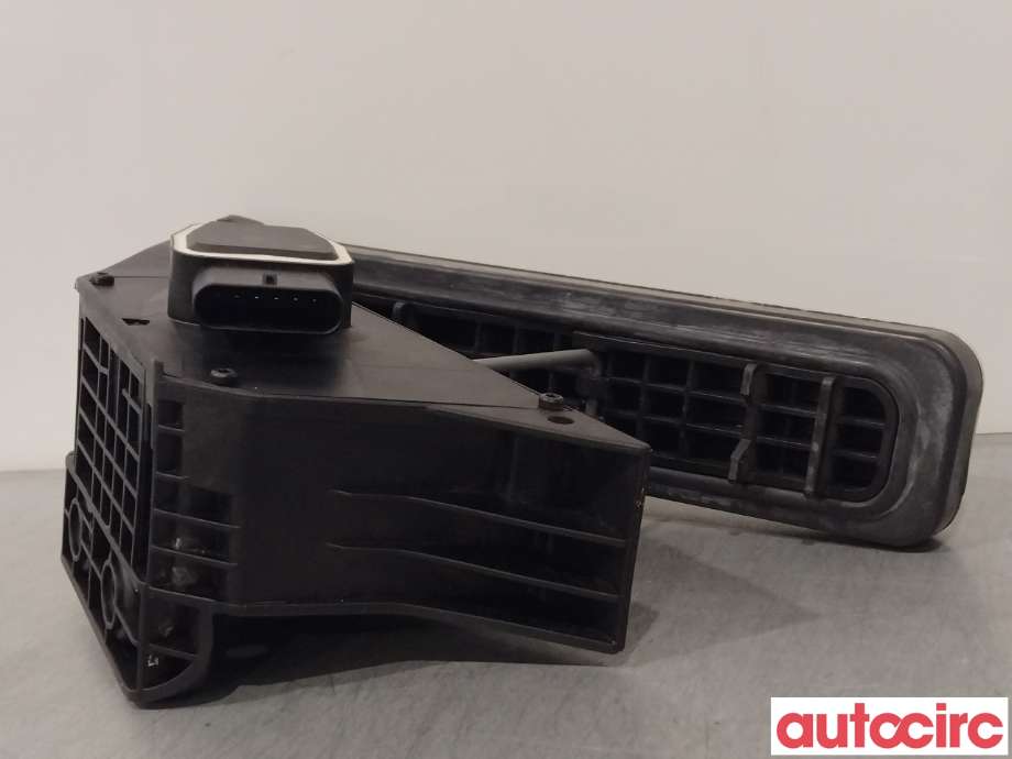 Pedal gass til Mercedes CLS 2011-2017 (C218) (C218) (MERCEDES|A2223001100|A2043000204)