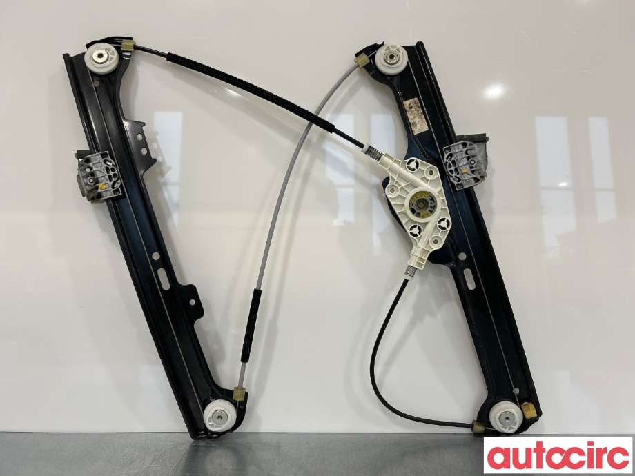 Ruteheis høyre foran til BMW 5-Serie 2003-2010 (E60/E61) (E60/E61) (BMW|51337184384||7184384)