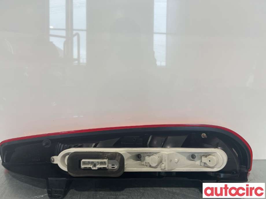 Baklykt venstre til Ford Focus 2008-2010 (Type II, Fase 2) (FORD|1520773)