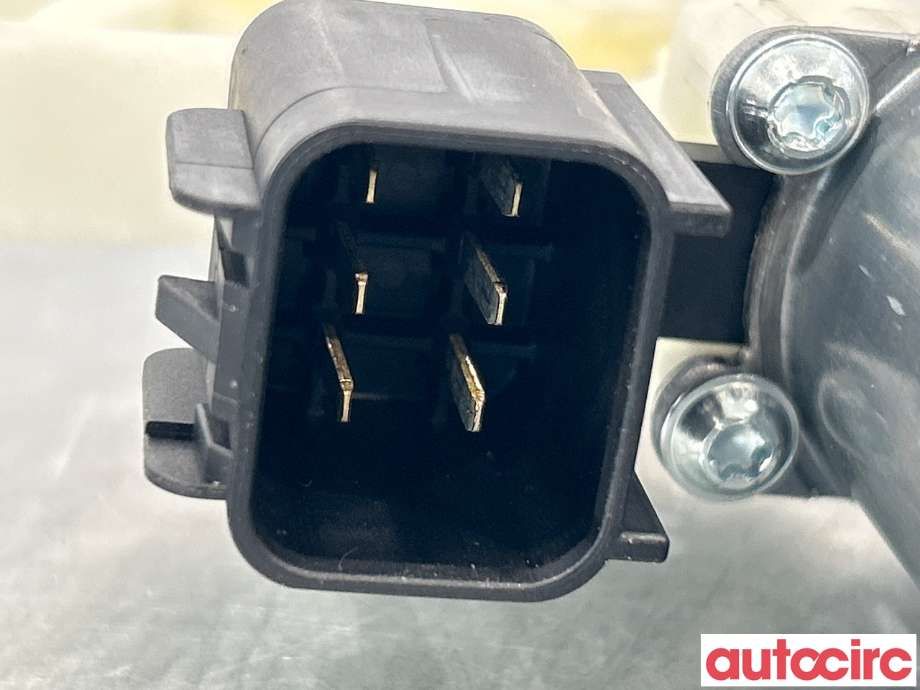 Ruteheis venstre foran til Ford Fiesta 2017-->> (Type VII)  (FORD|2426912|A75654-110|)