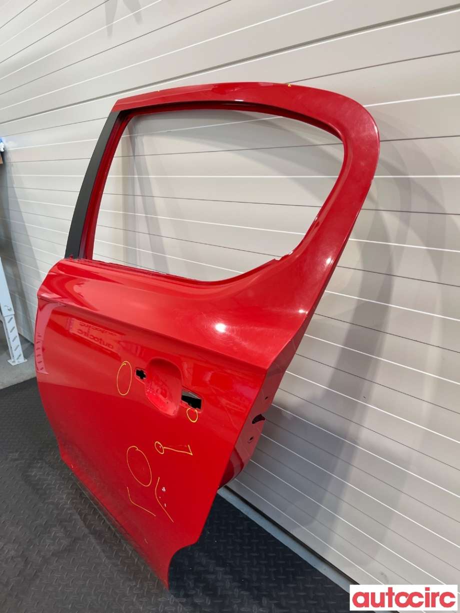 Dør venstre bak til Opel Corsa E 2015-2019  (OPEL|39135551|39092784)