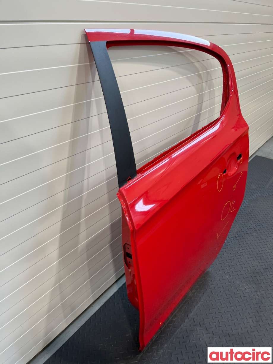 Dør venstre bak til Opel Corsa E 2015-2019  (OPEL|39135551|39092784)