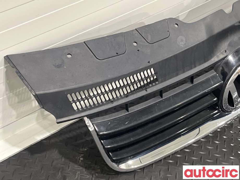Grill til VW Transporter / Caravelle 2003-2009 (Fase 1) (T5) (T5) (VOLKSWAGEN|7E0853601|)
