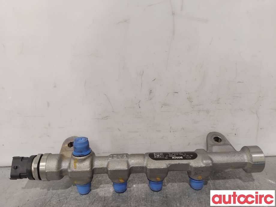 Dyseskinne (fuelrail) til Suzuki SX4 S-CROSS 2013-->> (Type II) (SUZUKI|15730-62M00|0445214254|55234039)
