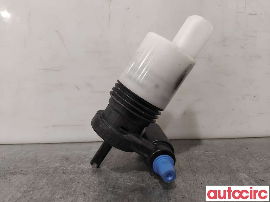 Spylerpumpe foran til Mercedes GLK 2008-2015 (X204) (X204) (MERCEDES|A2048660521|)