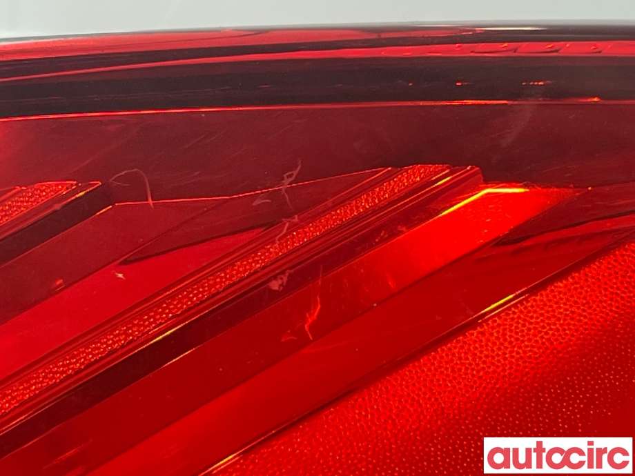 Baklykt venstre til Ford Fiesta 2013-2017 (Type VI, Fase 2)  (FORD|1877011)