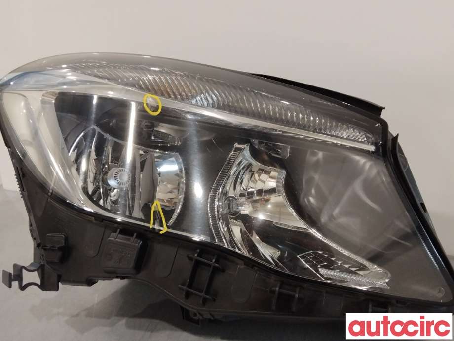 Frontlykt høyre halogen til Mercedes GLA 2014-2020 (X156) (X156) (MERCEDES|A1569061200)
