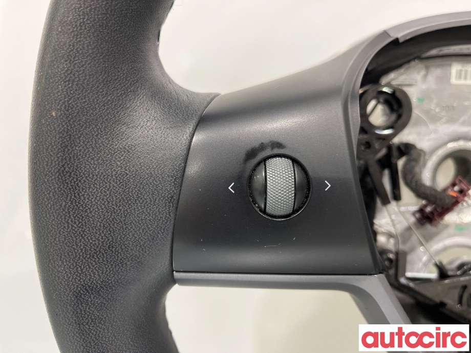 Ratt til Tesla Model 3 2018-2023 (Fase 1) (TESLA|1490214-00-C|1095222-00-O|)