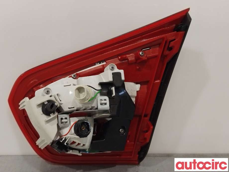 Baklykt venstre indre til Mercedes GLA 2014-2020 (X156) (X156) (MERCEDES|A1569060358)