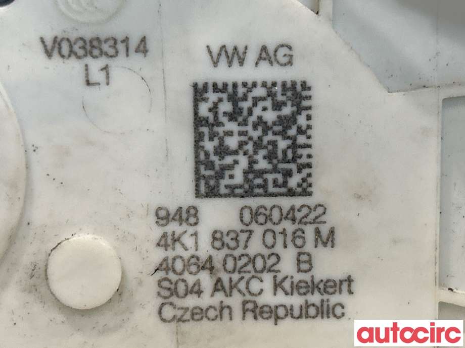 Låsekasse høyre foran til VW ID.4 2020-->>  (VOLKSWAGEN|4K1837016M|)