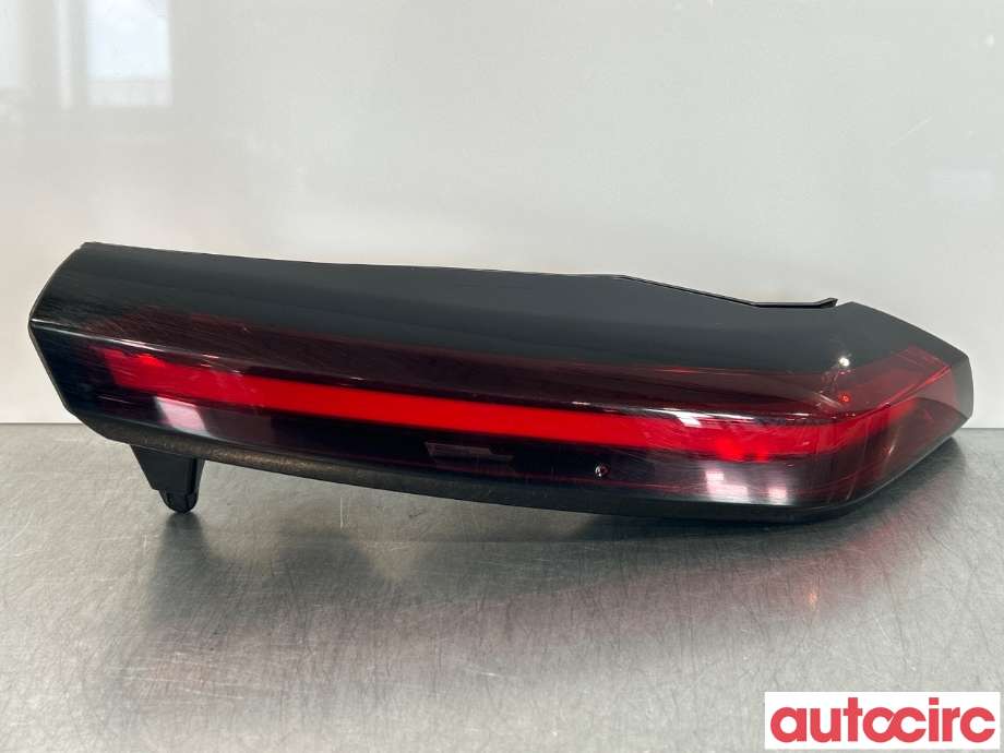 Baklykt høyre indre til Citroën C4, Spacetourer, 2019-->>  (CITROEN|9831120580)