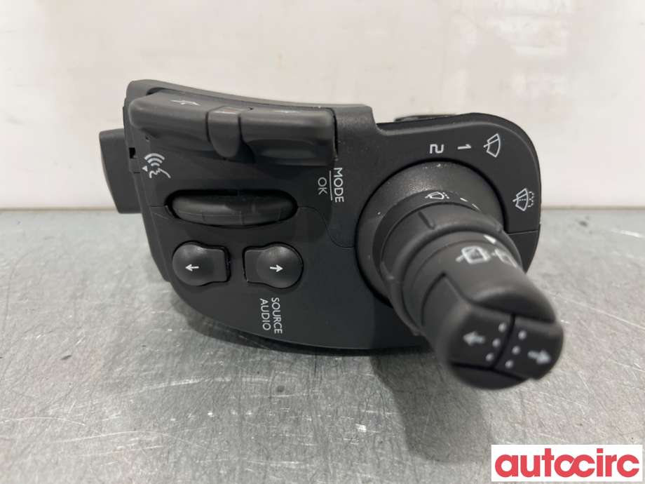 Bryter visker til Renault Kangoo 2008-2021 (Type II) (RENAULT|8201590631|)