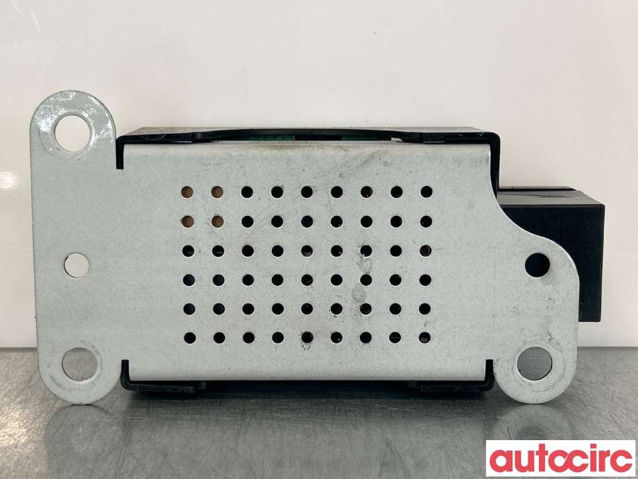 Antenne forsterker til VW Tiguan 2011-2016 (Type I, Fase 2)  (VOLKSWAGEN|5N0035570A)