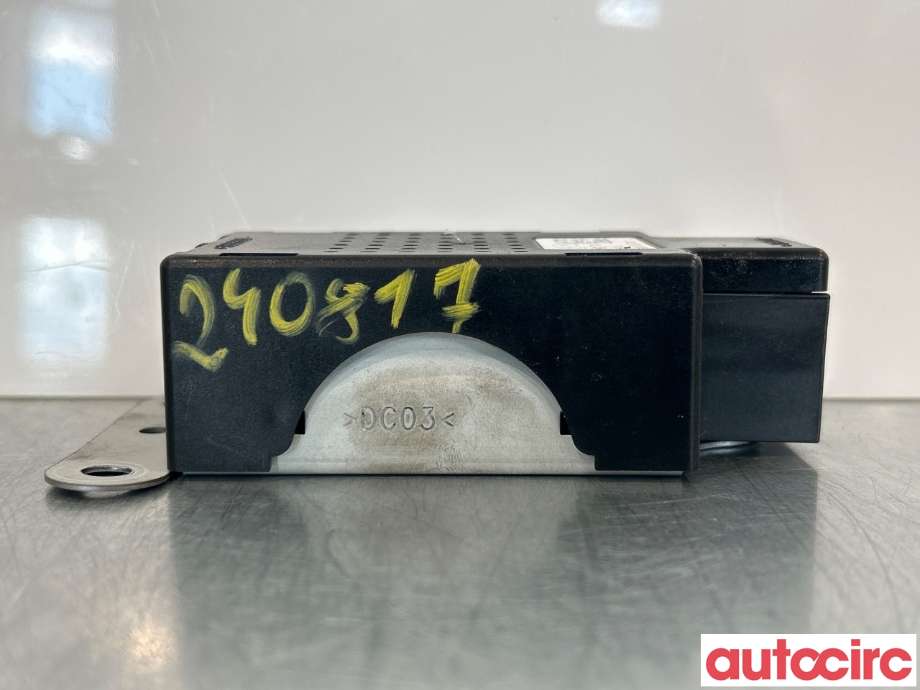 Antenne forsterker til VW Tiguan 2011-2016 (Type I, Fase 2)  (VOLKSWAGEN|5N0035570A)