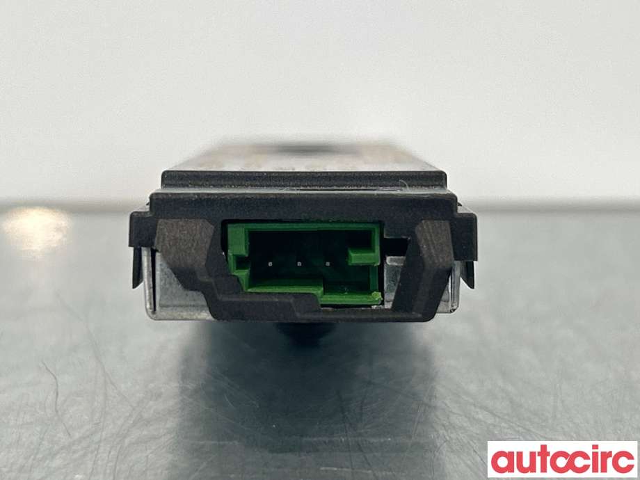 Antenne forsterker til Mercedes EQE 2022-->>  (MERCEDES|A2239054108)