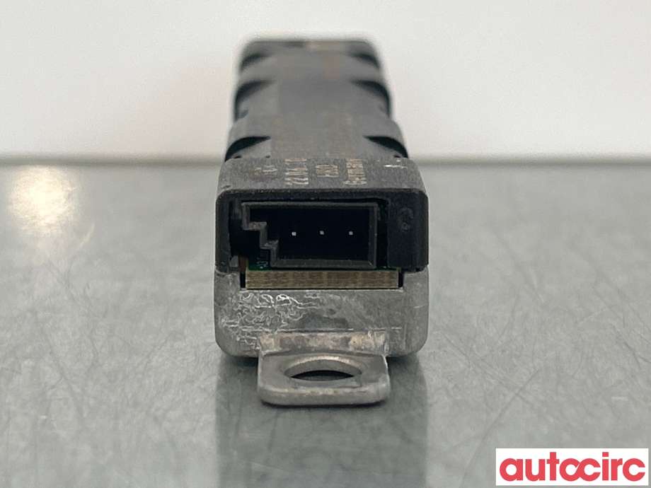 Antenne forsterker til Audi Q5 2008-2012 (Type I, Fase 1)  (AUDI|8R0035225J)