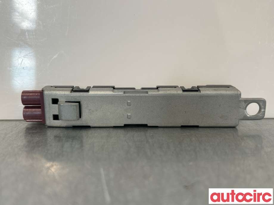 Antenne forsterker til Audi Q5 2008-2012 (Type I, Fase 1)  (AUDI|8R0035225C)