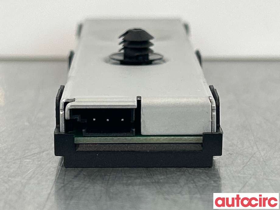 Antenne forsterker til Mercedes A-Klasse 2018-->> (W177) (W177) (MERCEDES|A2139056500|)