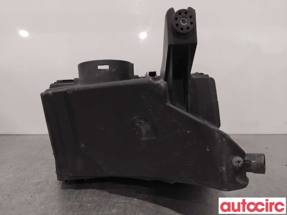 Luftfilterboks til VW Transporter / Caravelle 2009-2015 (Fase 2) (T5) (T5) (VOLKSWAGEN|7E0129607|)