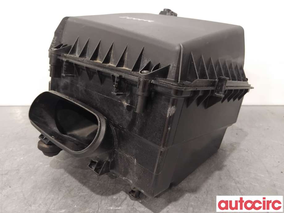 Luftfilterboks til Mercedes GLA 2014-2020 (X156) (X156) (MERCEDES|A6450900001|)