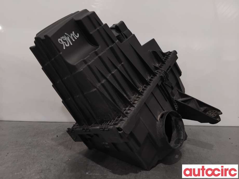 Luftfilterboks til VW Transporter / Caravelle 2009-2015 (Fase 2) (T5) (T5) (VOLKSWAGEN|7E0129607|)