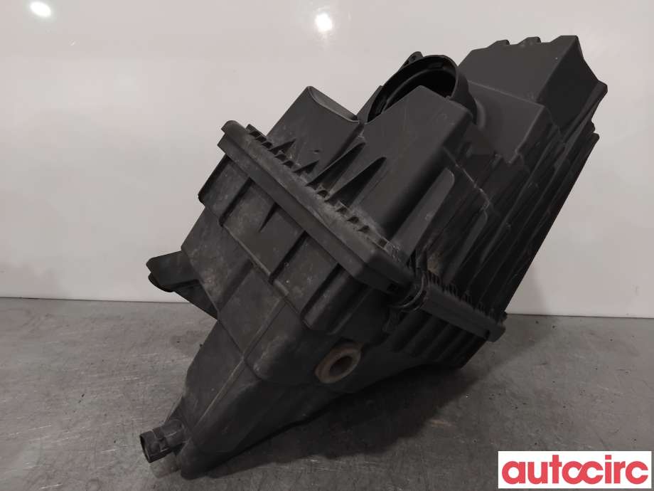 Luftfilterboks til VW Transporter / Caravelle 2009-2015 (Fase 2) (T5) (T5) (VOLKSWAGEN|7E0129607|)