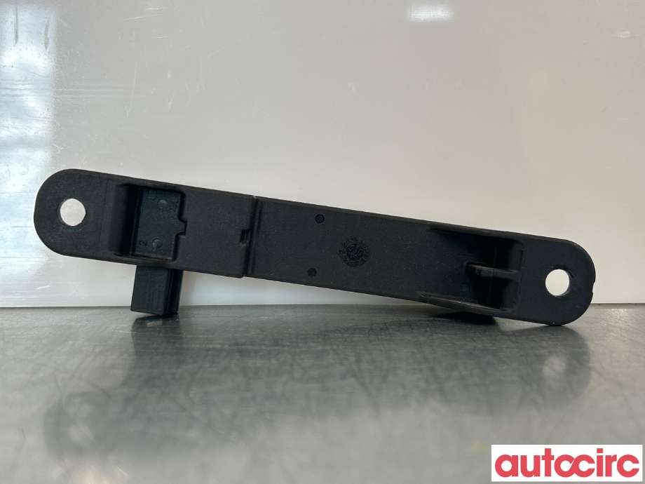 Antenne forsterker til Mercedes GL 2006-2012 (X164) (X164) (MERCEDES|A1648201575)