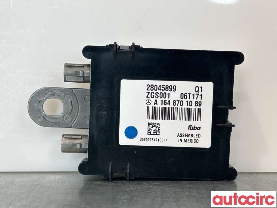 Antenne forsterker til Mercedes GL, 2006-2012 (X164) (X164) (MERCEDES|A1648701789)