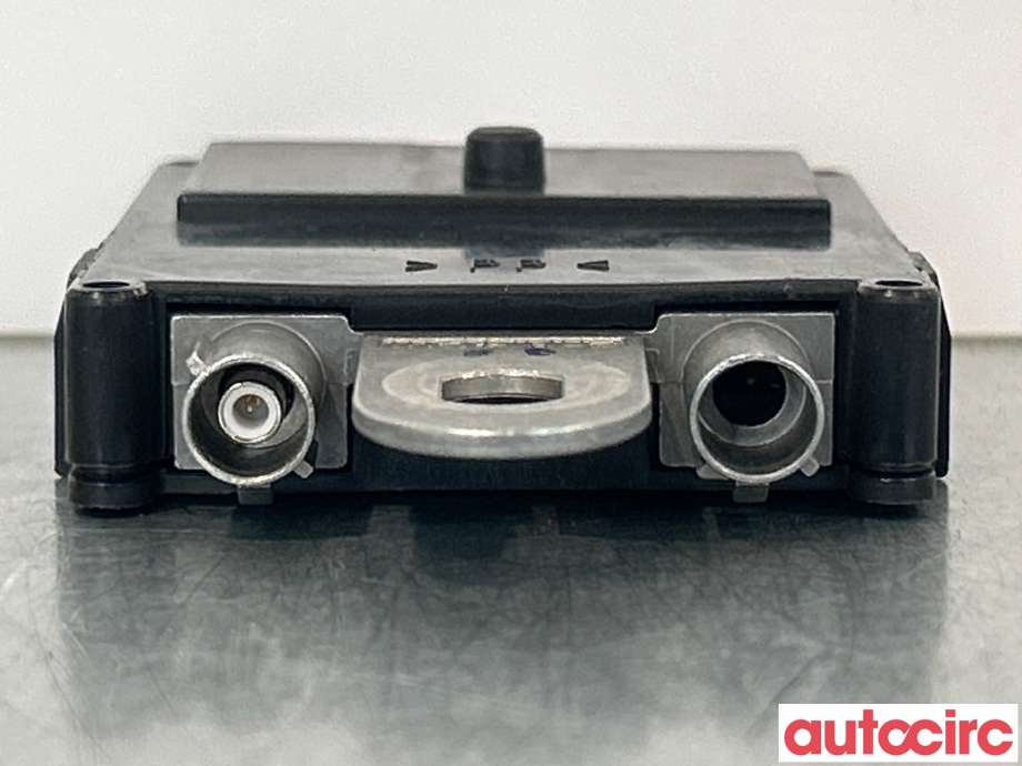 Antenne forsterker til Mercedes GL 2006-2012 (X164) (X164) (MERCEDES|A1648701789|A1648701089)