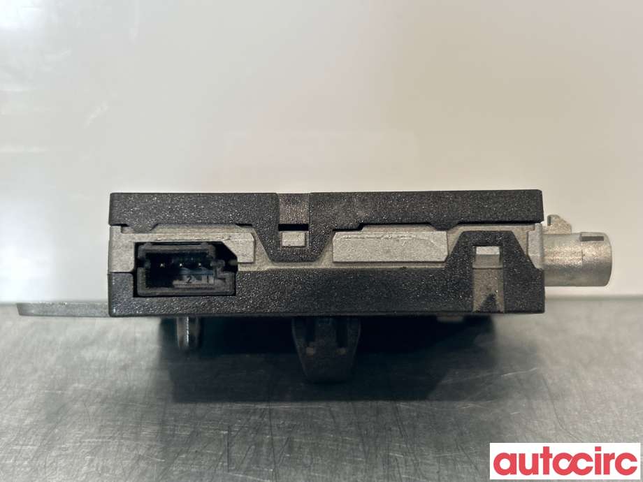 Antenne forsterker til Volvo V60 2010-2013 (Type I, Fase 1)  (VOLVO|30761696)