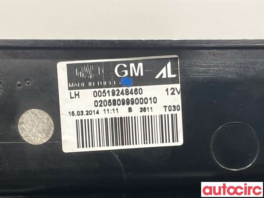 Baklykt venstre til Opel Combo D 2012-2018  (OPEL|95513787|00519248460)