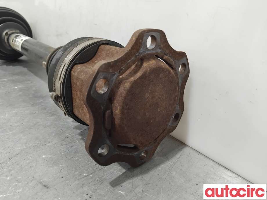 Drivaksel venstre foran til Audi A6 2011-2014 (Type IV, Fase 1) (C7) (C7) (AUDI|4G0407271F|A1C|8R0407271C)