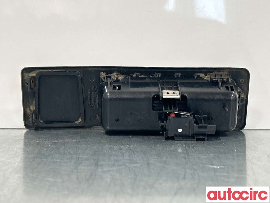Bakluke/bakdør håndtak til BMW 3-Serie 2012-2018 (F30/F31/F34) (F30/F31/F34) (BMW|51247463161||51247463163)