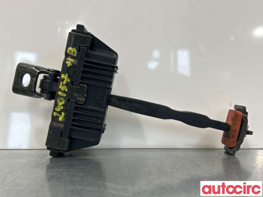 Dørstopper til BMW 5-Serie 2003-2010 (E60/E61) (E60/E61) (BMW|51227176805|)
