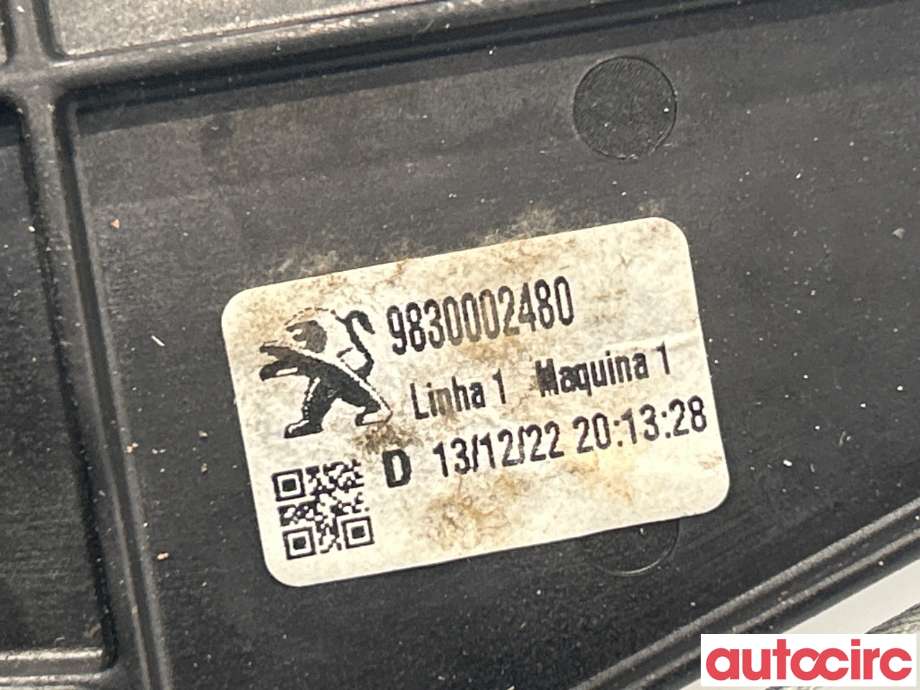 Ruteheis høyre bak til Peugeot 2008 2019-->> (Type II)  (PEUGEOT|9830002480)
