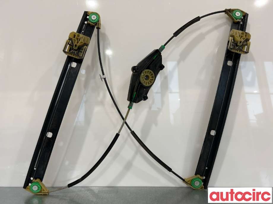 Ruteheis venstre foran til Audi Q5 2008-2012 (Type I, Fase 1)  (AUDI|8R0837461K|8R0837461G)